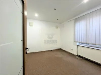Spatiu de birouri cu 5 camere in zona centrala din Sibiu - Sibiu