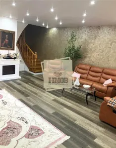 Casa 8 camere 6 bai 450 mp teren in zona Terezian - foto 2