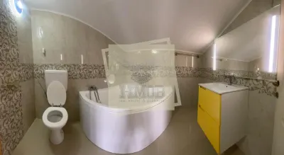 Casa cu 4 camere 3 bai si terasa in Sura Mare - foto 4