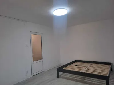 Apartament 2 camere 55 mpu si Balcon zona Vasile Aaron - foto 5