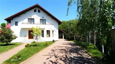 De inchiriat in Targoviste - VILA PREMIUM ULTRACENTRAL. LUX, DESIGN&CONFORT ECO. - Targoviste