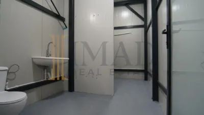 3.8 EURO/MP! HALA NOUA de inchiriat in Targoviste - Exterior nord. - foto 7