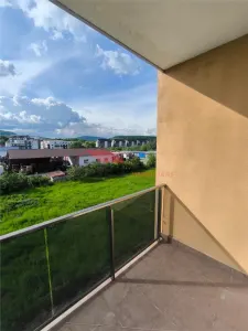 Apartament 3 camere, zona  Giulia - foto 4
