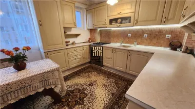 APARTAMENT 4 CAMERE DE VÂNZARE ÎN SUCEAVA | BLOC NOU | 3 DORMITOARE | MOBILAT ȘI UTILAT | APROAPE DE CENTRU | COMISION 0% - foto 10