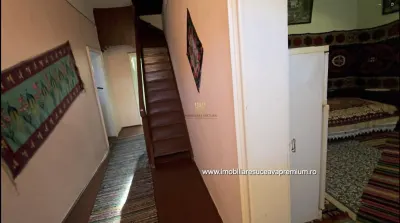 Casă Tradițională de Vânzare în Bucovina Sasca | 180 mp Utili | 6 Camere | 2.500 mp Teren | Beci din Piatră | Drum Asfaltat | Comision 0 - foto 11