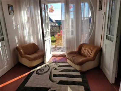 Casă Tradițională de Vânzare în Bucovina Sasca | 180 mp Utili | 6 Camere | 2.500 mp Teren | Beci din Piatră | Drum Asfaltat | Comision 0 - foto 15