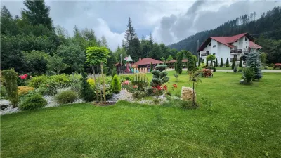 Pensiune Premium de Vânzare în Sucevița, Bucovina – Afacere Turistică în Funcțiune | 15 Camere | Restaurant 100 Locuri | Piscină | Teren de Tenis | 10 - Sucevita
