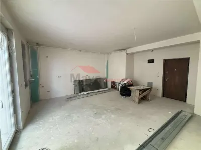 Apartament 2 camere, zona de jos - foto 4