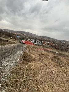 Teren 9 ari Valea Ghinzii - foto 3