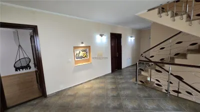 Casă de Lux în Suceava | 5 Dormitoare | 6 Băi | Wellness | 2 Garaje - foto 13