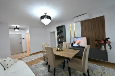 Apartament 3 camere de închiriat în Suceava  Ultracentral | Bloc Nou | Parcare Subterană | Încălzire în Pardoseală | Aer Condiționat - foto 9
