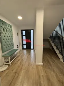Casa P+E, zona Centura Sud - foto 2