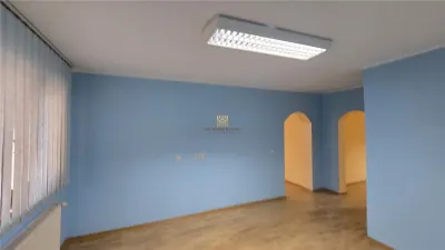 Spatiu 4 Birouri Radauti Ultracentral De Inchiriat 0727817187 - foto 8