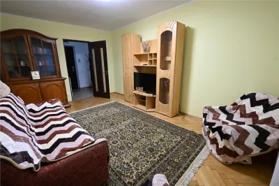 Apartament 2 camere De Inchiriat Ultracentral Cu loc Parcare - Suceava