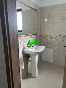 Apartament de inchiriat 3 camere decomandate Sibiu Sura Mare - foto 3