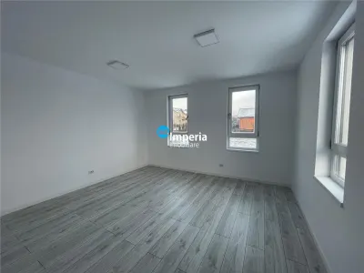Vila in Valea Lupului, cu 6 camere, 3 bai, 268 mp, 450 mp teren - foto 13