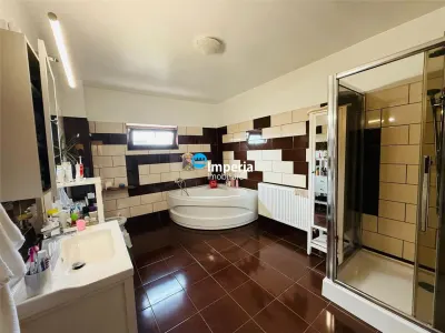 Exclusivitate! Casa de vanzare in Iasi, zona Aroneanu - foto 13