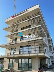 Apartament de vanzare,3 camere decomandat,etaj 1, bloc nou,zona rond Pacurari - Iasi
