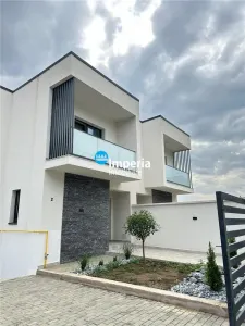 Duplex D+ P+E, 300 teren, Hlincea Manta Rosie - Hlincea