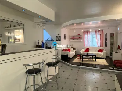Vila cu Garaj,D+ P+E+M, regie proprie, 360 mp,teren 1050 mp, Rediu - foto 9