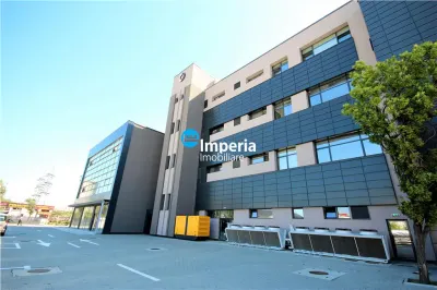 Baza 3 Office Center- spatii amenajate,birouri de inchiriat - foto 4