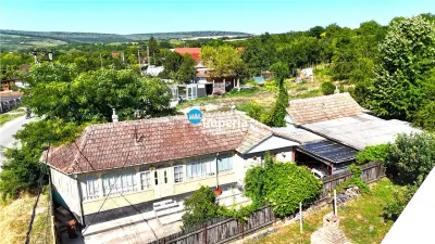 Casa Parter, 3 cam, 1500 teren, asfalt Costuleni Iasi - Costuleni