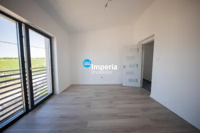 Duplex 4 cam, 220 mp teren, 5 drumuri Valea Adanca - foto 8