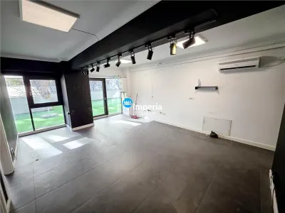 Birou poztionat ideal ultracentral - Podu Ros vis-a-vis de PALAS - Iasi