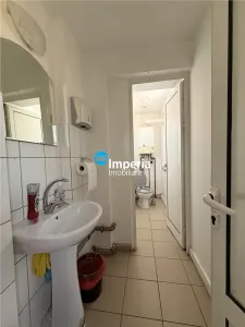 Inchiriez spatiu birou, supr 71mp, Zona Tudor Vladimirescu - foto 4