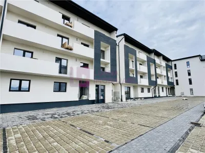 Apartament 3 camere | Doamna Stanca | 2 bai | decomandat  | 2 - Selimbar