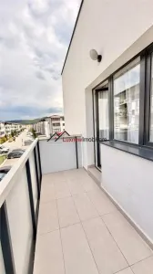 Apartament mobilat si utilat cu 3 camere la cheie in Floresti. - foto 14