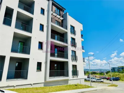 Penthouse de vanzare | 4 camere | Turnisor | lift |  2 parcari | boxa - foto 18