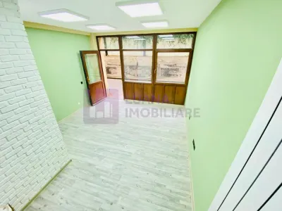 Spatiu comercial 30 mp de inchiriat | zona Centrala | acces din strada - foto 2