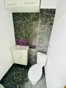 Spatiu comercial 30 mp de inchiriat | zona Centrala | acces din strada - foto 4