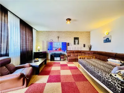 Apartament 2 camere de vanzare | decomandat | balcon | Siretului | - Sibiu