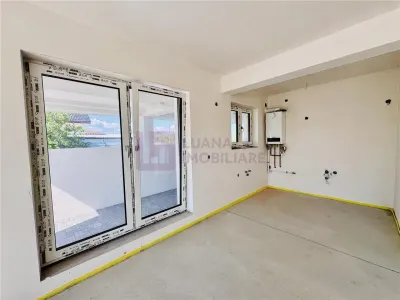 Casa individuala NOUA de vanzare in Sibiu | teren 600 mp | front dublu | video - foto 6