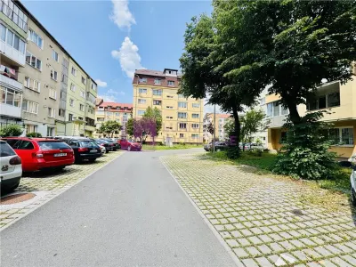 Apartament cu 2 camere de vanzare | Terezian | decomandat | etaj 3 - foto 9