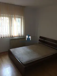 Inchiriere Apartament 3 Camere Semidecomandat Luica-Izvorul Oltului - foto 6