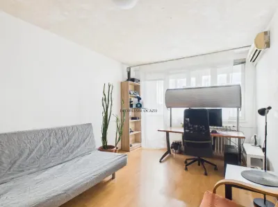 Apartament 2 camere Decomandat Bld. Alexandru Obregia - Bucuresti