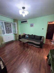 Apartament 2 camere cf 2 Semidecomandat Resita - foto 6