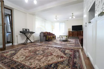 Apartament Duplex, in centrul Iasiului, finisaje premium si curte - foto 7