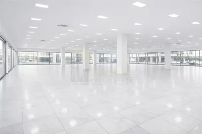 Spatiu Comercial 1000 mp Nicolina Cug intr-un Proiect Rezidential Nou - Iasi
