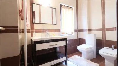 Vila exclusivista de vanzare in Iasi, design impunator,  localizare excelenta. - foto 22
