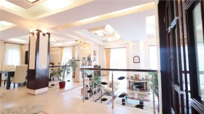 Vila exclusivista de vanzare in Iasi, design impunator,  localizare excelenta. - foto 4