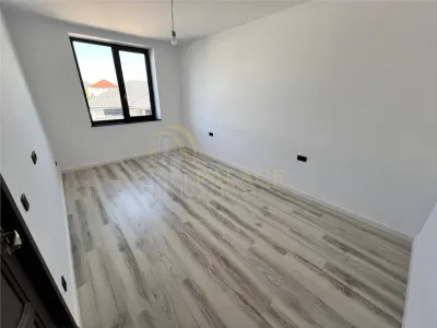 Casa plan parter, 4 camere, intabulata, Valea Lupului - foto 4