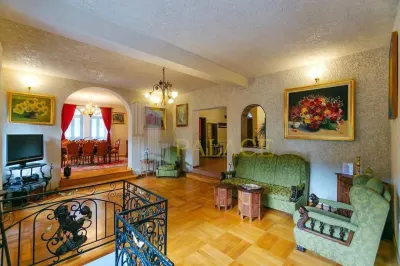 Pensiune exclusivista | afacere tip boutique la cheie | de inchiriat in Sinaia | - foto 3