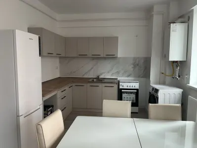 Apartament 2 Camere, Prima Închiriere, Parcare Inclusă – Cartier Vișoianu - foto 3