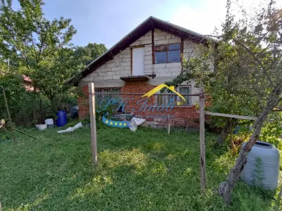 Casa de Vanzare, Banesti - Banesti