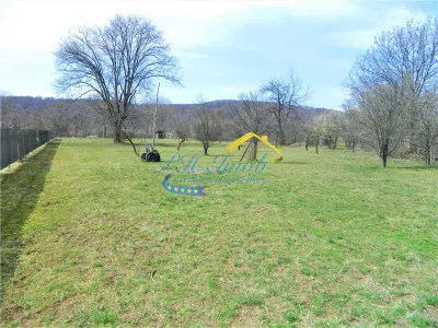 Teren intravilan de vanzare Brebu - foto 2