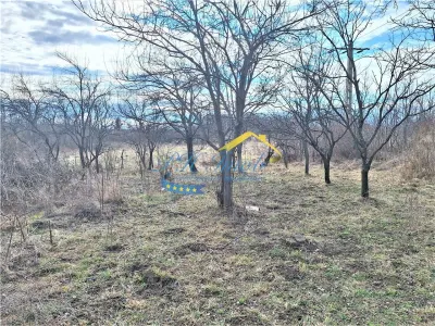 Teren intravilan de vanzare, Scorteni Mislea - foto 1